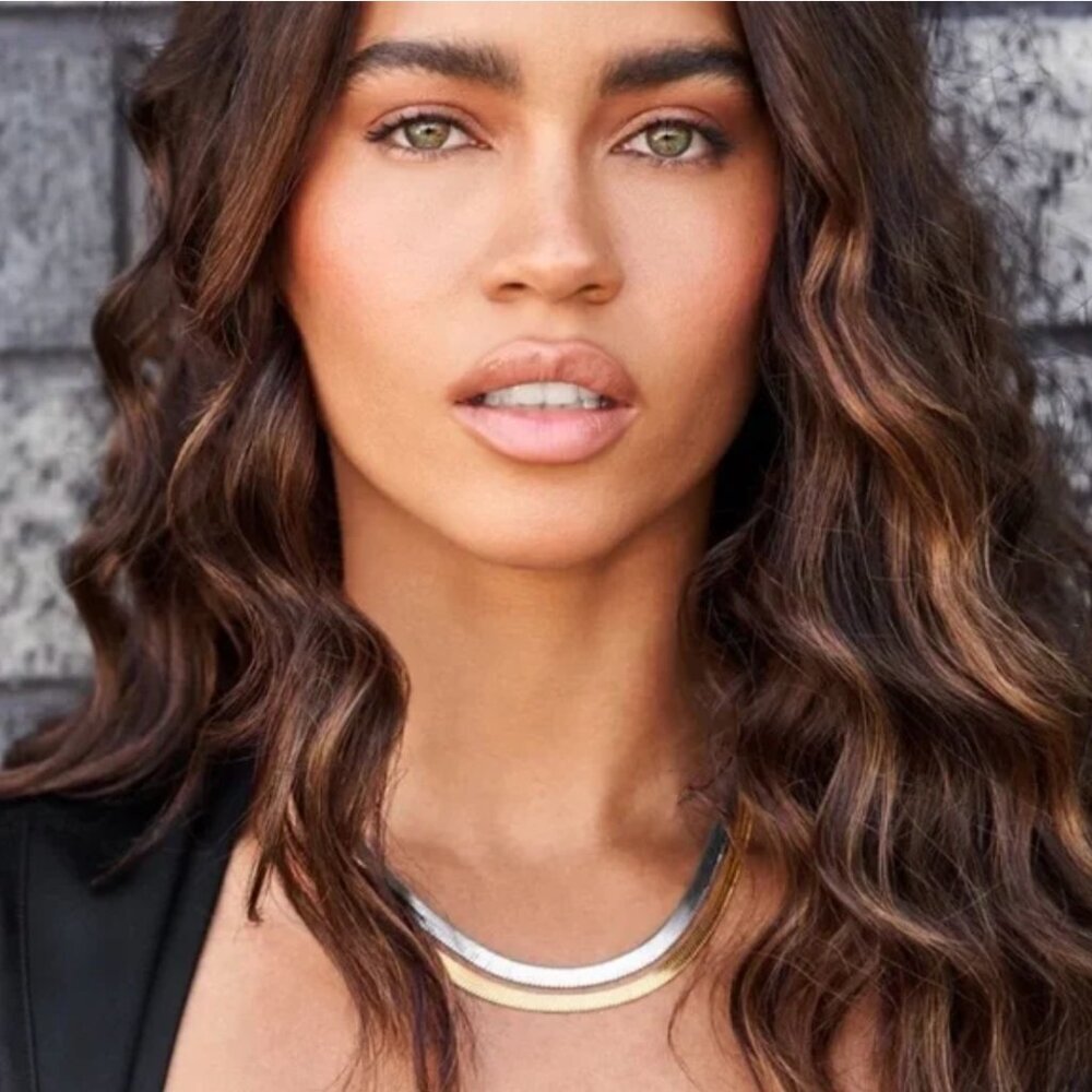 Anthropologie Jennifer Zeuner‎ Karli Gold-Plated Classic Herringbone Necklace - Picture 3 of 8